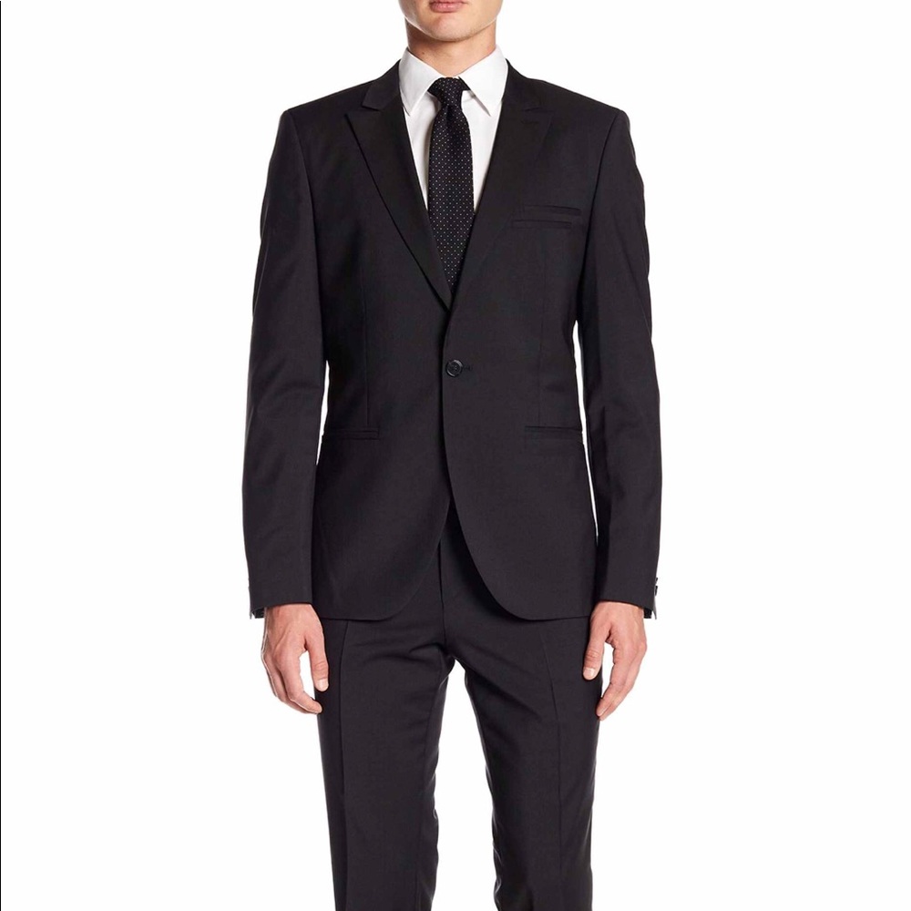 Hugo Boss Suit. New with Tags,